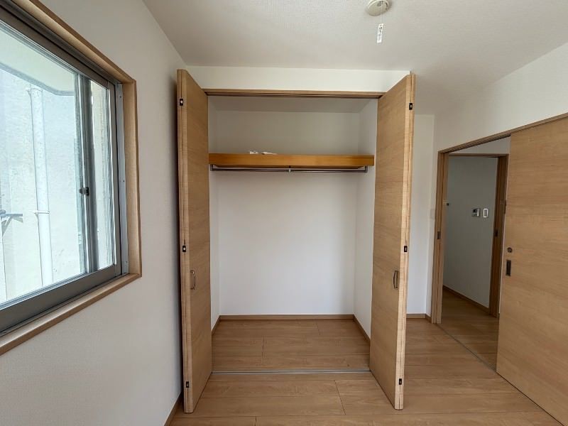 Ocean View House in Yonabaru with Rental Income Potential - Thumbnail 4