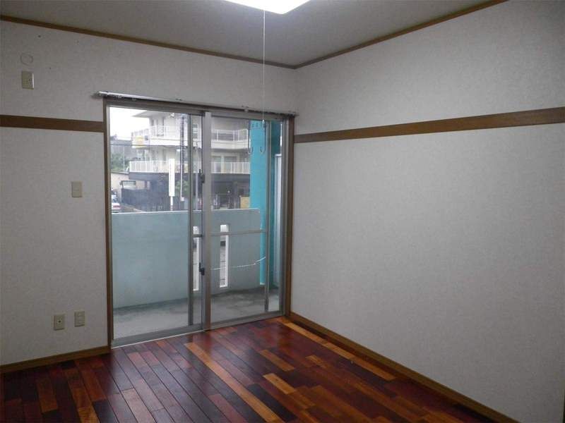 2LDK Apartment for Rent in Makishi, Naha, Okinawa - Thumbnail 3