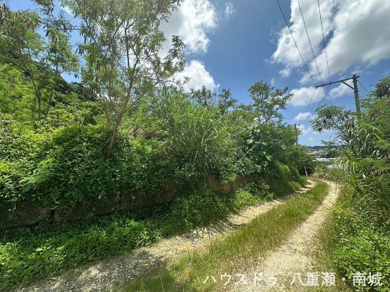 Land for Sale in Hanagusuku, Yaese Town, Okinawa - 1,175 sqm - Thumbnail 4