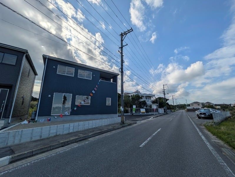 New 4LDK Wooden House for Sale in Uruma, Okinawa - Thumbnail 3