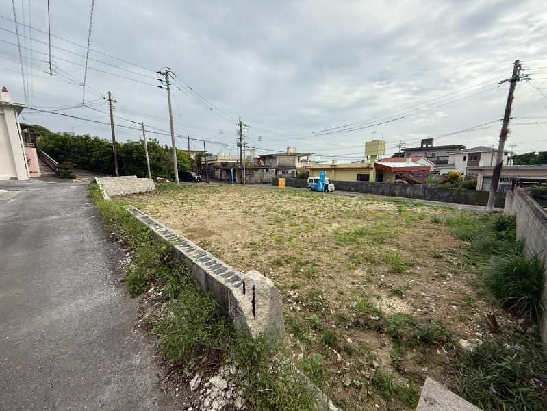 Land for Sale in Kita-Hirabaru, Itoman City, Okinawa - Thumbnail 2
