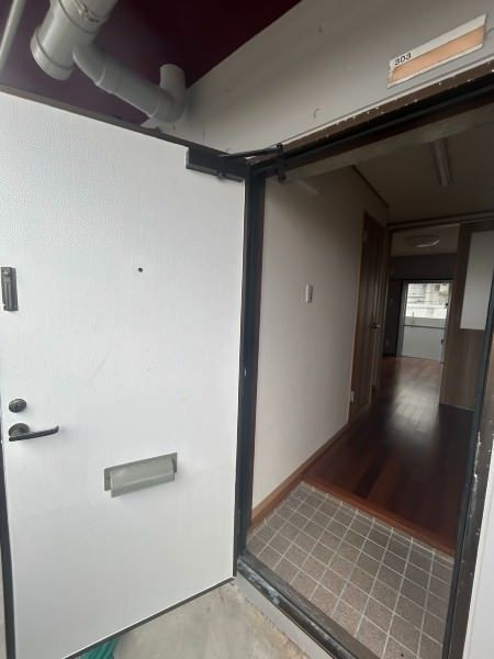Coppolas Okano 305: 1K Rental Apartment in Naha, Okinawa - Thumbnail 4