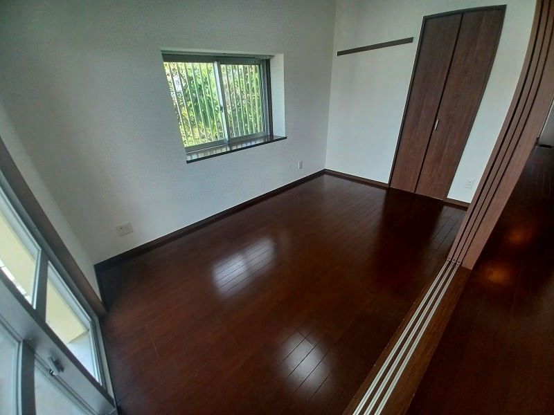2DK Apartment for Rent in Ginowan, Okinawa with Elevator & Parking - Thumbnail 4