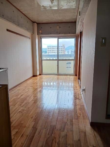 1LDK Apartment for Rent in Nago, Okinawa with Free Internet - Thumbnail 4