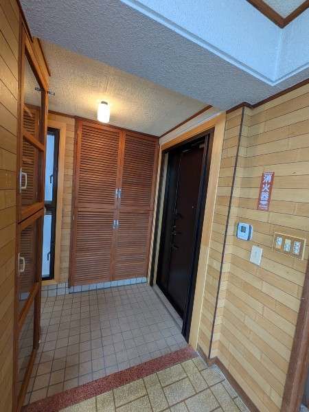 Rental 2LDK Apartment in Kadena Town, Okinawa - 72.94 sqm - Thumbnail 3