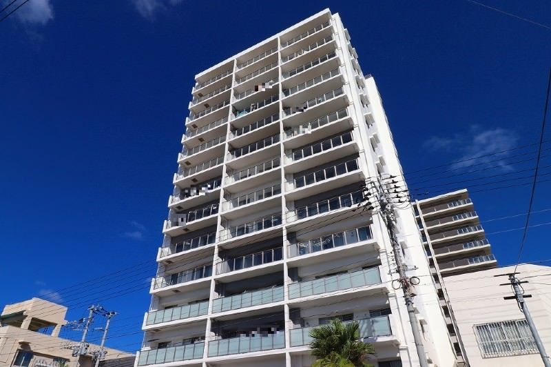 3LDK Ocean View Apartment in Naha Akebono with Guarantee - Thumbnail 2