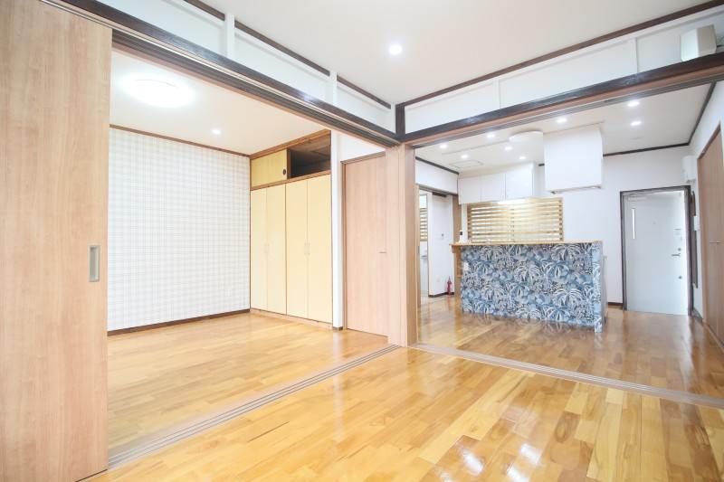 2DK Apartment for Rent near Asato Station, Naha, Okinawa - Thumbnail 4