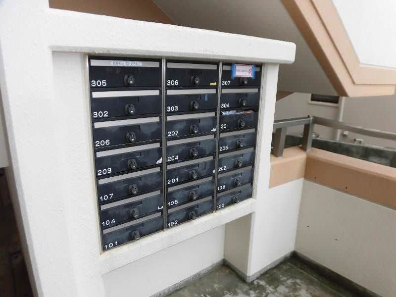 1LDK Apartment for Rent in Urasoe, Okinawa - Serival T.S. - Thumbnail 2