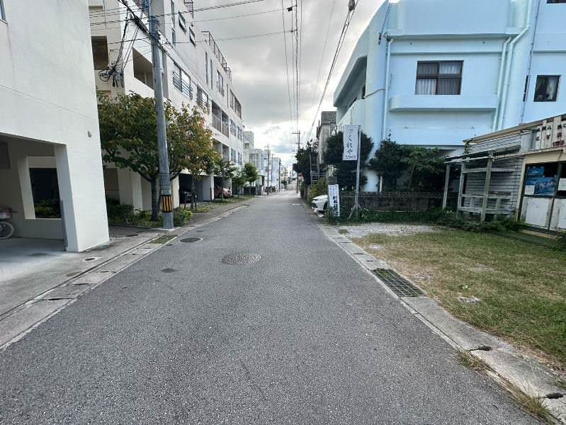 3DK Detached House for Rent in Naha, Okinawa with Parking - Thumbnail 3