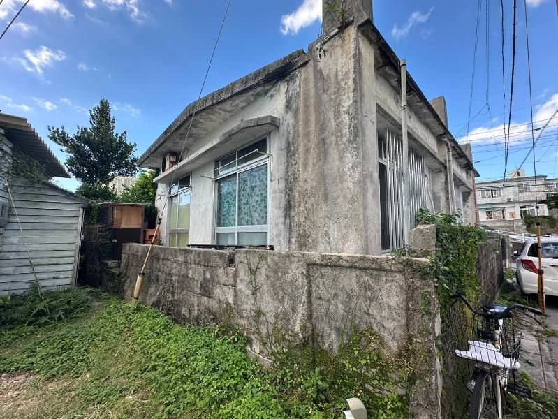 3DK Detached House for Rent in Naha, Okinawa with Parking - Thumbnail 4