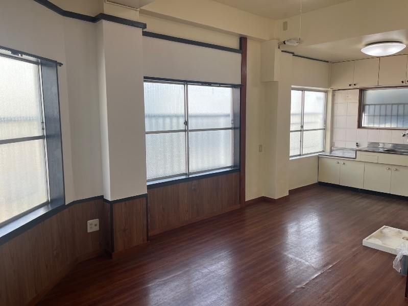 Shinjo Apartment 1R for Rent in Naha, Okinawa - 23 sqm - Thumbnail 4