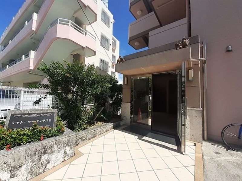 1LDK Apartment for Rent in Naha Shin-Toshin, Okinawa - Thumbnail 3