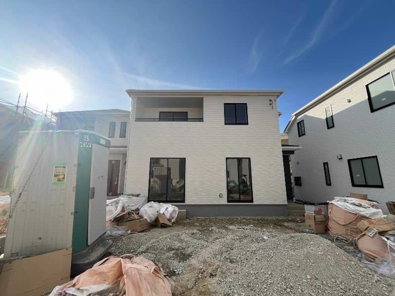 New 4LDK House for Sale in Tomigusuku, Okinawa - 2026 Completion - Thumbnail 4