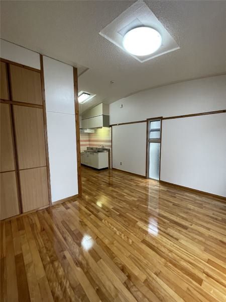 1R Apartment for Rent in Tomigusuku, Okinawa - 24.19 sqm - Thumbnail 4