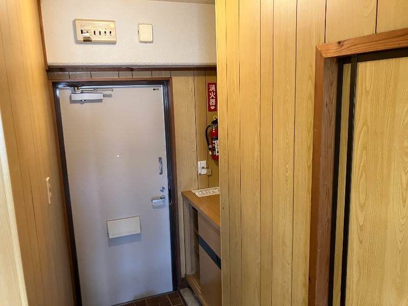 3DK Apartment for Rent in Shuri Kubagawa, Naha, Okinawa - Thumbnail 2