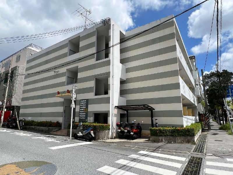 Leopalace Kume 1K Rental Apartment in Naha, Okinawa - Thumbnail 2
