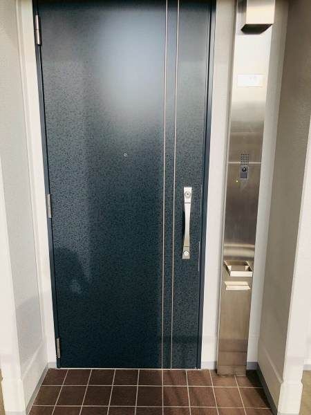 4LDK Apartment for Sale in Naha Hikawa with Panoramic Views - Thumbnail 2