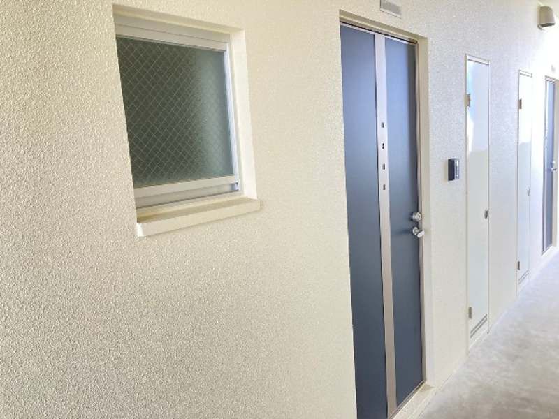 Spacious 1K Apartment for Rent in Ginowan, Okinawa with Free Internet - Thumbnail 3