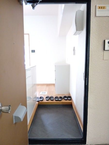 Renovated 3DK Apartment for Rent in Naha, Okinawa - Thumbnail 3