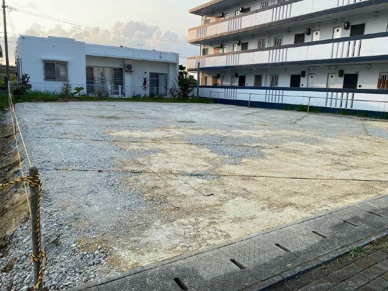 Rental Parking Space in Uruma City Ishikawa, Okinawa - Thumbnail 3