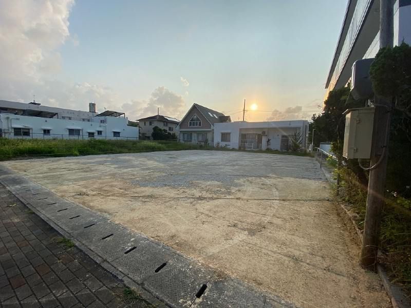 Rental Parking Space in Uruma City Ishikawa, Okinawa - Thumbnail 4