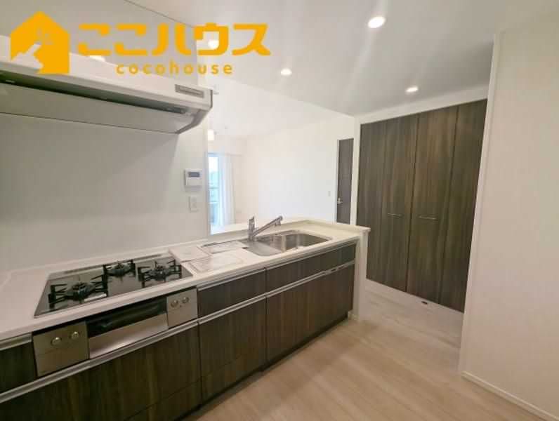 Prestige Gushan Ginowan 2LDK Apartment for Sale in Okinawa - Thumbnail 4