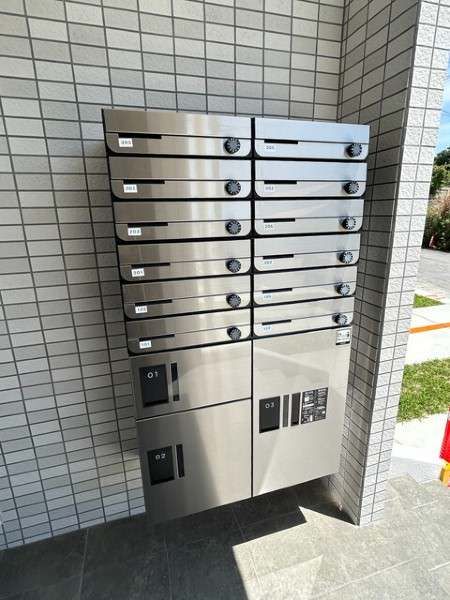Modern 3LDK Apartment for Rent in Chatan, Okinawa - Thumbnail 4