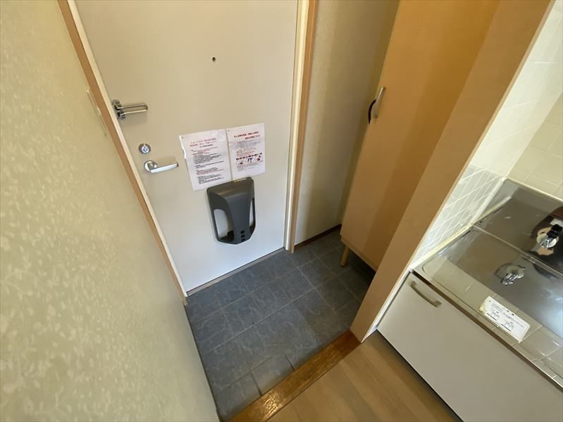 Showrise M 1K Apartment for Rent in Urasoe, Okinawa - Thumbnail 4