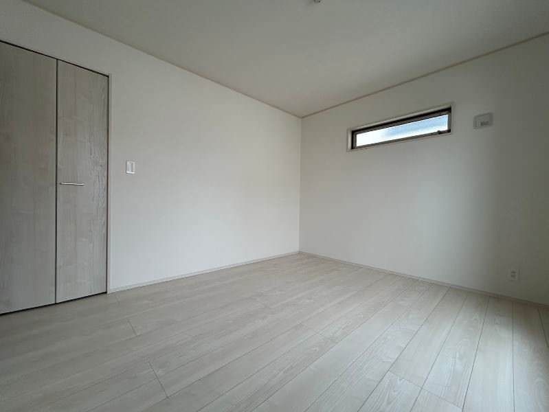 New 4LDK House for Sale in Tomigusuku, Okinawa - Completion 2026 - Thumbnail 4