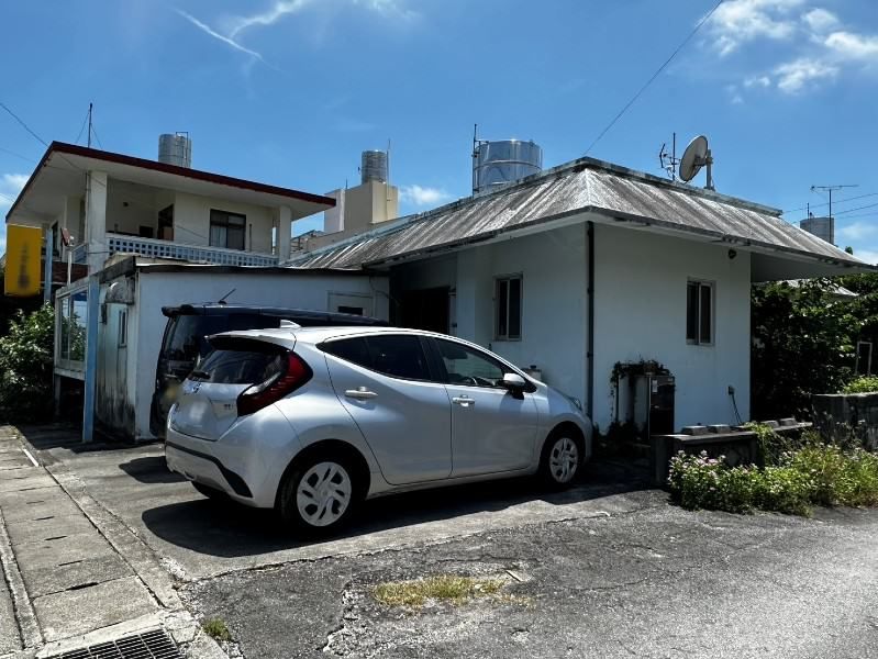 4DK Detached House with Office in Uruma, Okinawa - Thumbnail 3