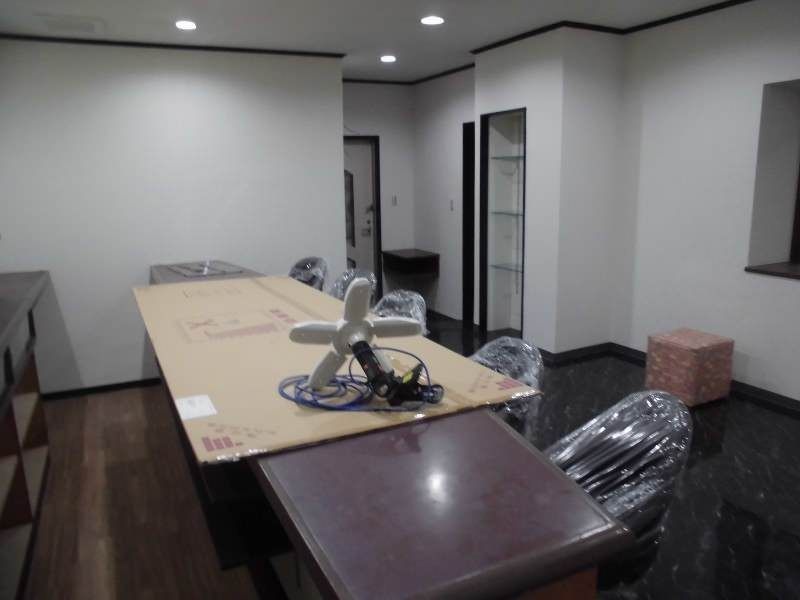 Renovated Restaurant Shop for Rent in Uruma City, Okinawa - Thumbnail 4