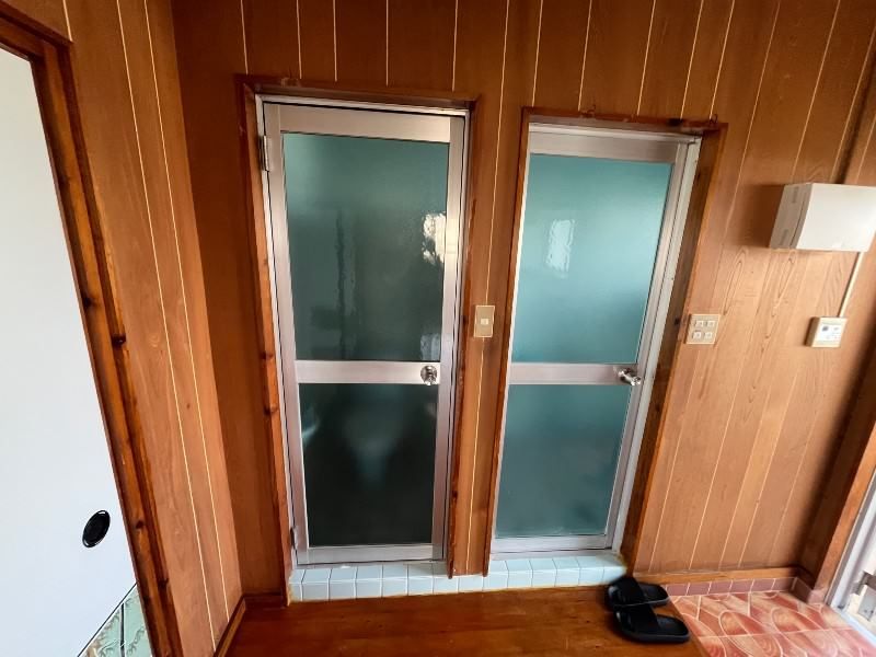 3DK Apartment for Rent in Yaese Town, Okinawa | 42.5 sqm - Thumbnail 2