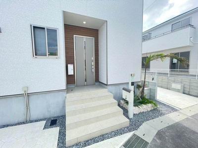 Detached house for sale in Owazu, Nishihara-cho (newly built, system kitchen, monitored intercom, 2nd floor or higher, 4LDK, 36.8 million yen) | Okinawa property information [Go Home] No. 1024-1890 — Image 1, Nishihara, Okinawa