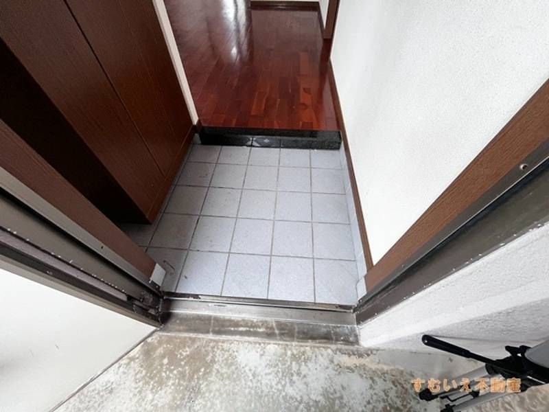 3LDK Apartment for Rent in Okinawa City's Mihara Area - Thumbnail 4