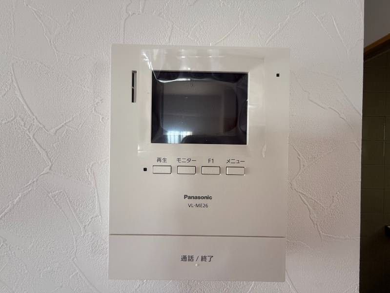 New 4LDK Apartment for Rent in Nishihara Town, Okinawa - Thumbnail 3