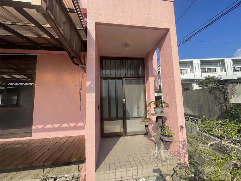 Renovated 1LDK Apartment for Rent in Yaese Town, Okinawa - Thumbnail 4