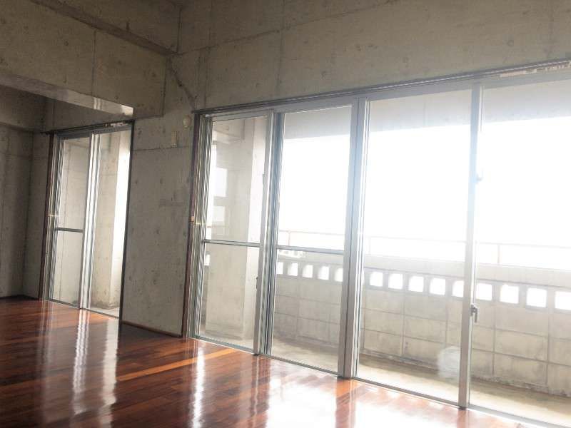 1R Apartment for Rent in Urasoe City, Okinawa - Thumbnail 4
