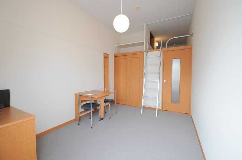 1K Rental Apartment in Naha Furubaru, Okinawa - Fully Furnished - Thumbnail 4