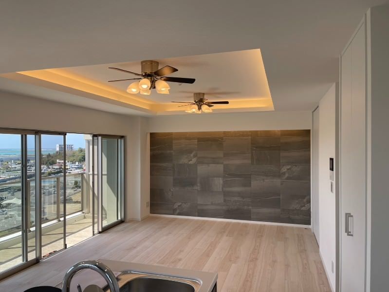 New 3LDK Apartment with Sea Views in Tomigusuku, Okinawa - Thumbnail 3
