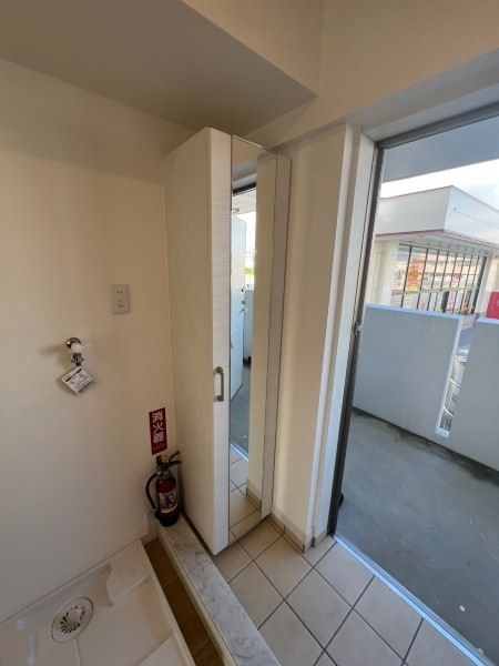 GEN'S Kanku 203: 1K Apartment for Rent in Nishihara, Okinawa - Thumbnail 4