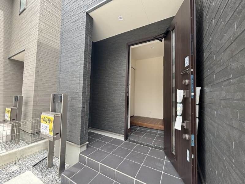 New 3LDK House for Sale in Uruma, Okinawa - Thumbnail 3