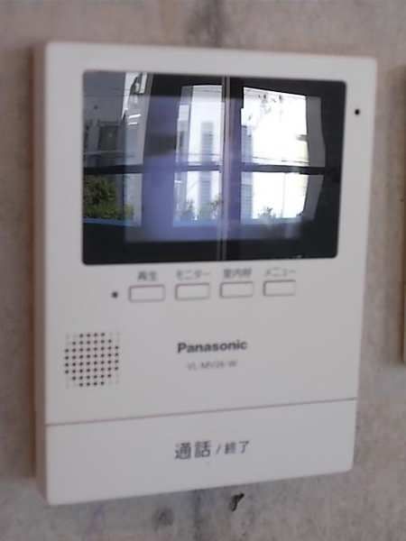 2LDK Pet-Friendly Apartment for Rent in Kitanakagusuku, Okinawa - Thumbnail 3