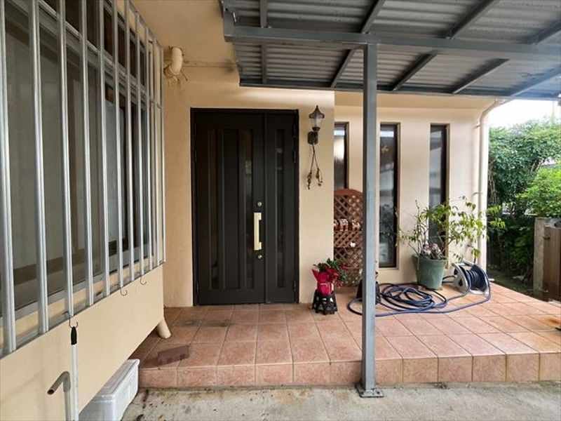 4LDK Family Home in Okinawa City Matsumoto District - Thumbnail 2