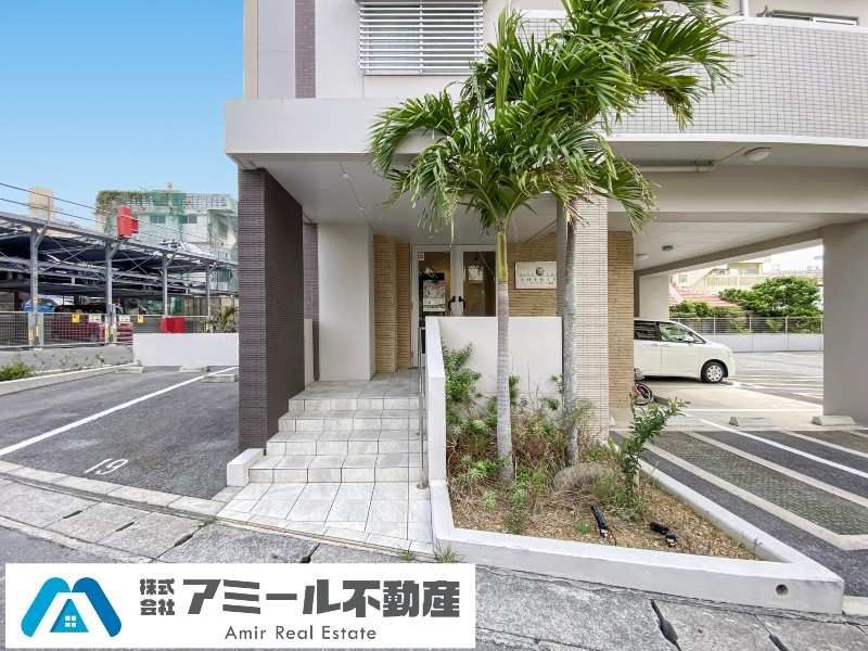 3LDK Apartment for Sale in Shikina Naha Okinawa 61.13sqm - Thumbnail 3
