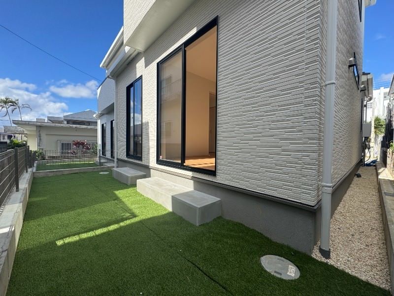 New 4LDK House in Yomitan Village, Okinawa | 2025 Build - Thumbnail 2