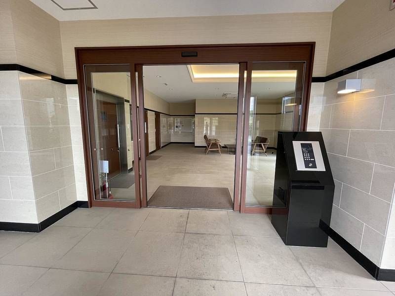 3LDK Apartment for Rent in Nishihara Town, Okinawa with 2 Parking - Thumbnail 3