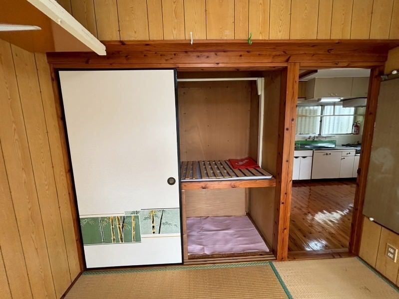 Wakaba-so 2K Apartment for Rent in Ginowan City, Okinawa - Thumbnail 3