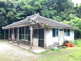 Traditional Nakijin Village House Near UNESCO Castle Ruins - Thumbnail 3