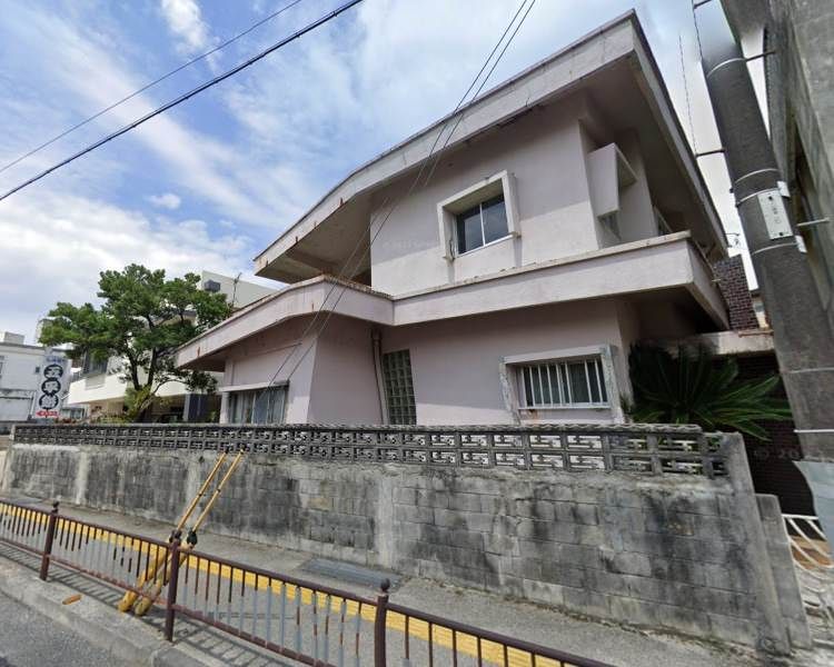 Land for Sale in Itoman, Okinawa with Road Expansion Plan - Thumbnail 2