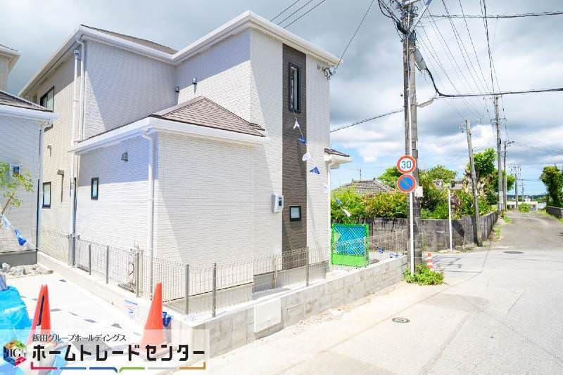 New 4LDK House in Uruma City Okinawa - Heartful Town - Thumbnail 3